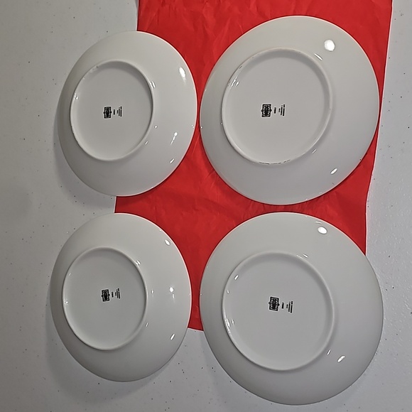 222 Fifth Ghouls just wanna have fun 4 Halloween Party plates VGUC - Picture 7 of 12